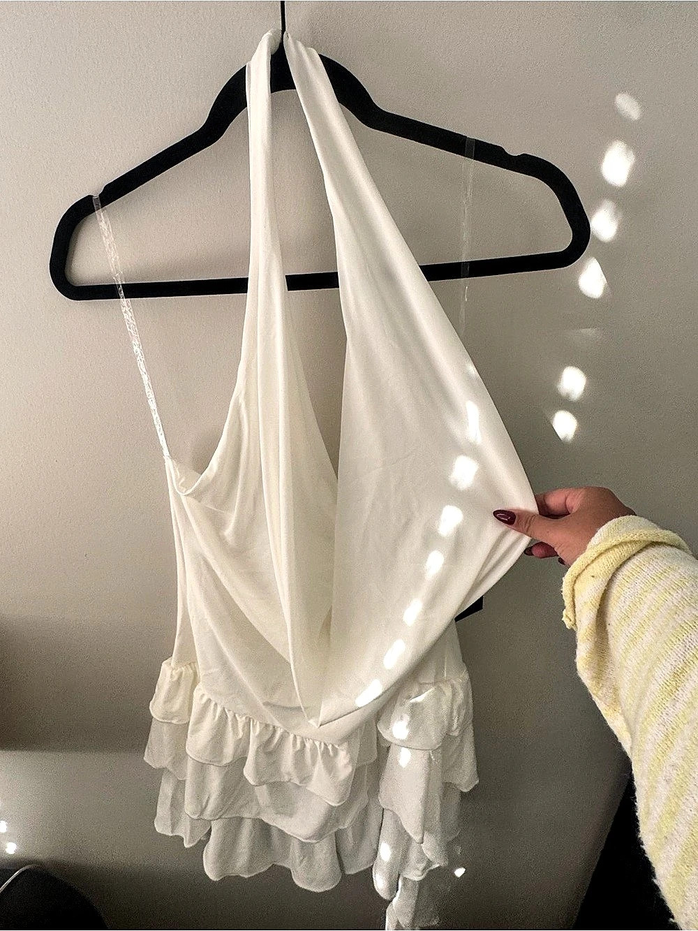 NWT - Ruffle Cami Ruffle Romper in White Size L - Picture 3 of 6